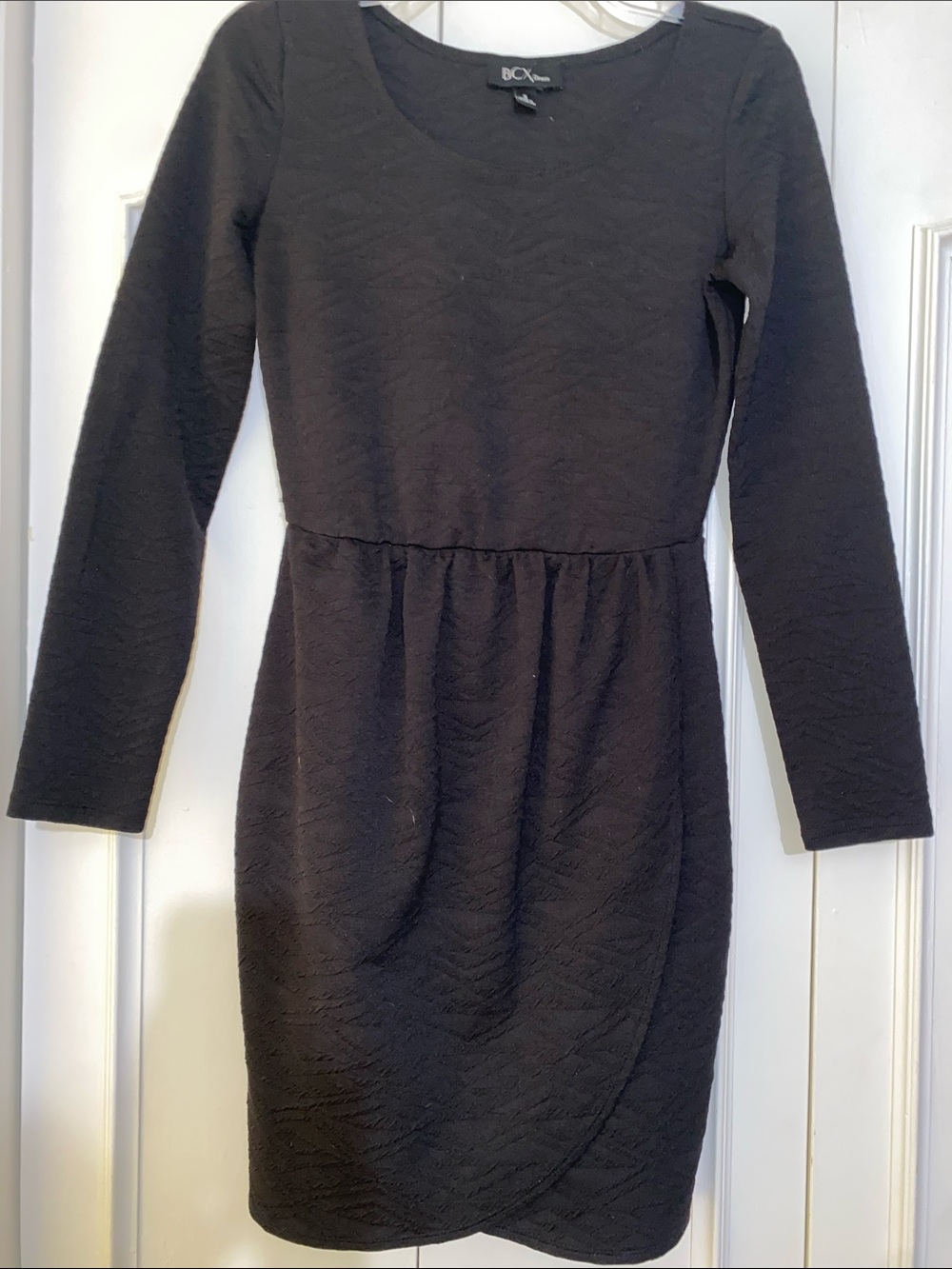 BCX Black Long Sleeve Textured mido cocktail Dress - Small